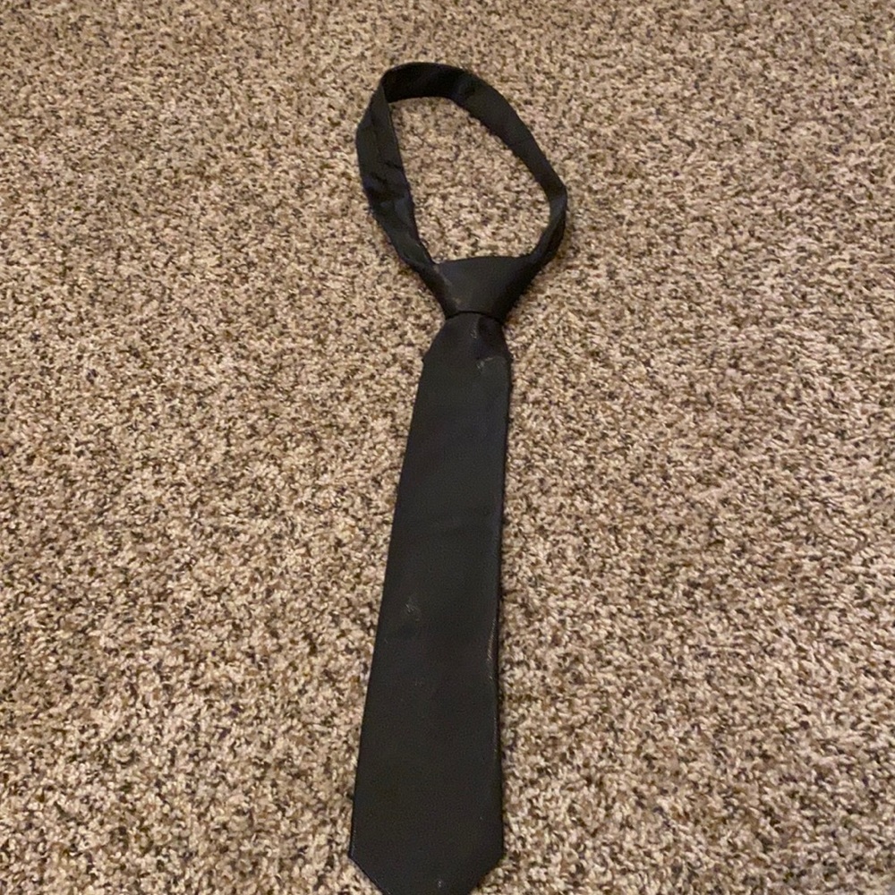 Man’s tie